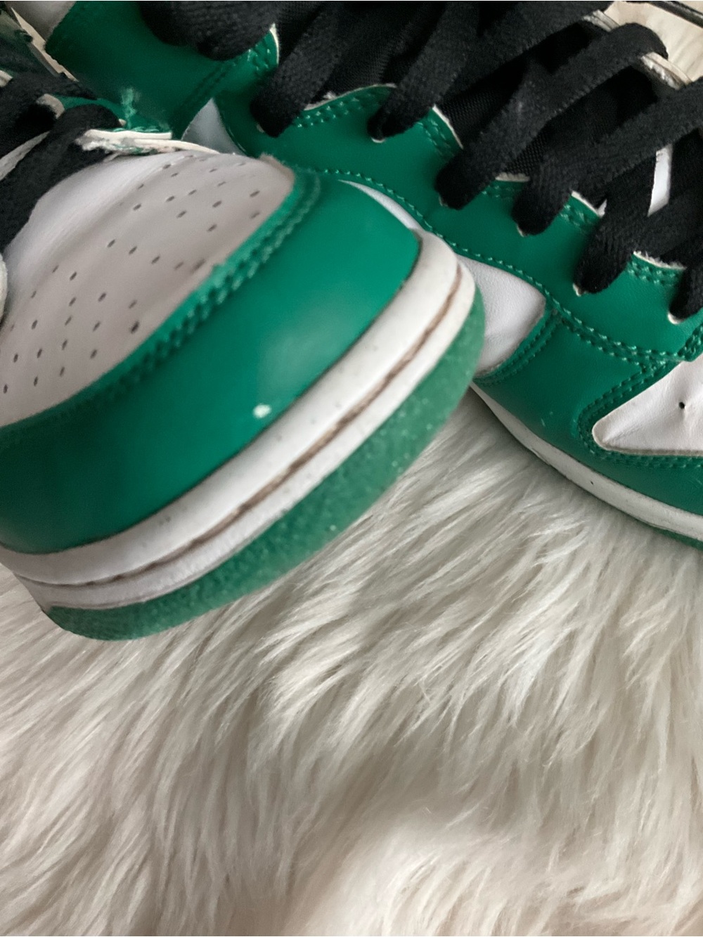 Nike Dunk High "Celtics Sneakers - Picture 8 of 10
